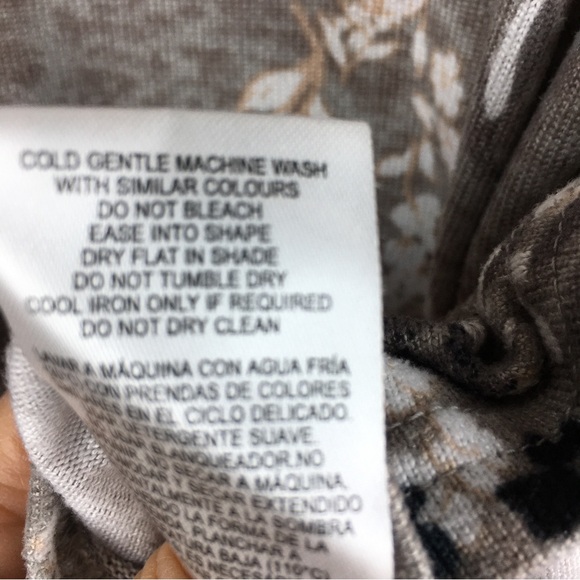 Mario Serrani Italy Women's Long Sleeve Tunic Top Gray Taupe Floral Size M - Picture 8 of 9